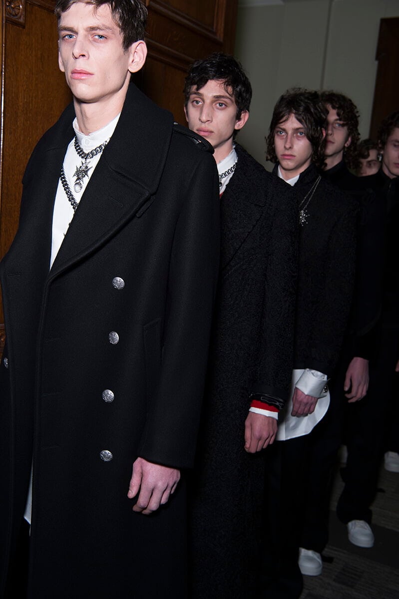 Alexander McQueen: AW16 Menswear - 10 Magazine